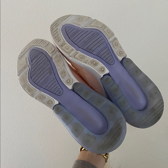 Nike Air Max 270 athletic sneaker washed coral orange white running shoes 6.5 - Picture 16 of 16